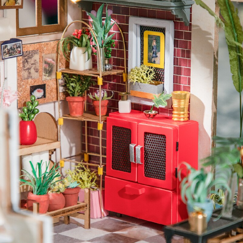 Emily's Flower Shop Doll House with Furniture