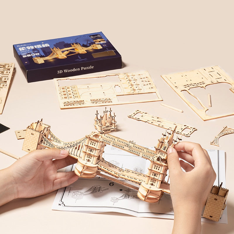 Tower Bridge 3D Classic Wooden Puzzle
